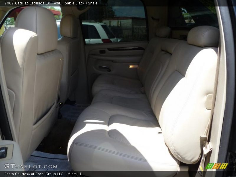 Sable Black / Shale 2002 Cadillac Escalade EXT AWD
