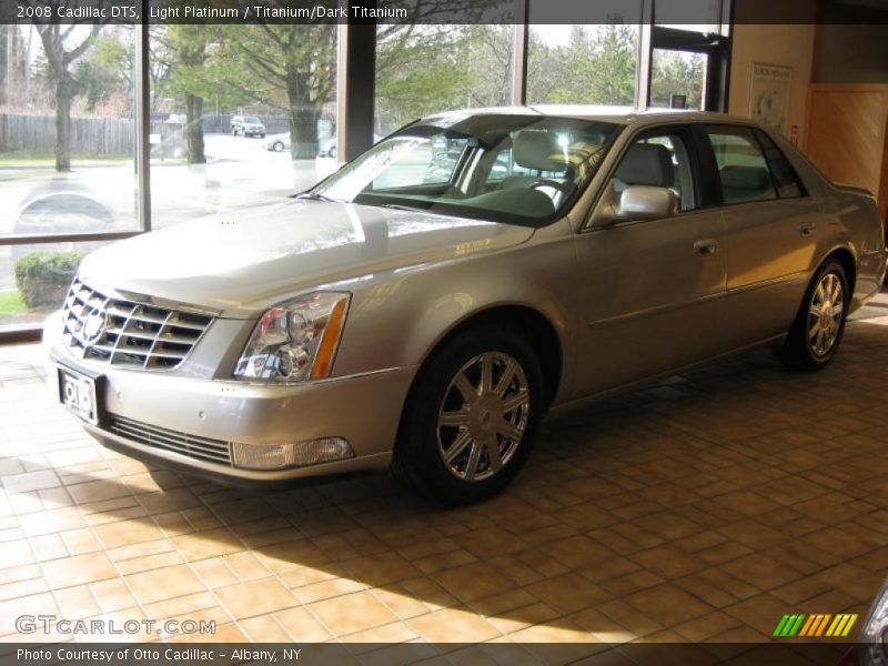 Light Platinum / Titanium/Dark Titanium 2008 Cadillac DTS