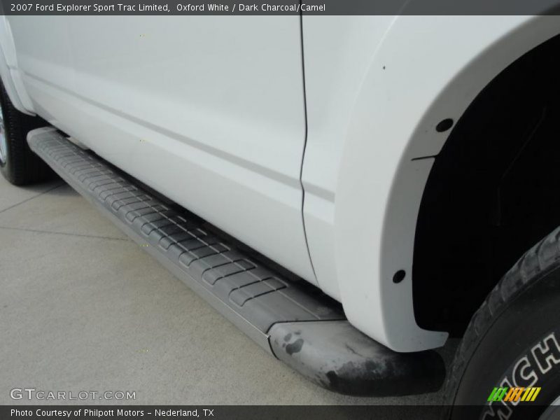 Oxford White / Dark Charcoal/Camel 2007 Ford Explorer Sport Trac Limited