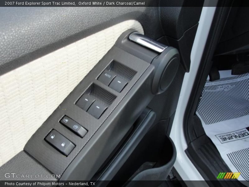 Oxford White / Dark Charcoal/Camel 2007 Ford Explorer Sport Trac Limited