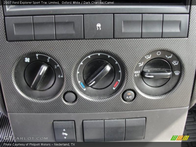 Controls of 2007 Explorer Sport Trac Limited