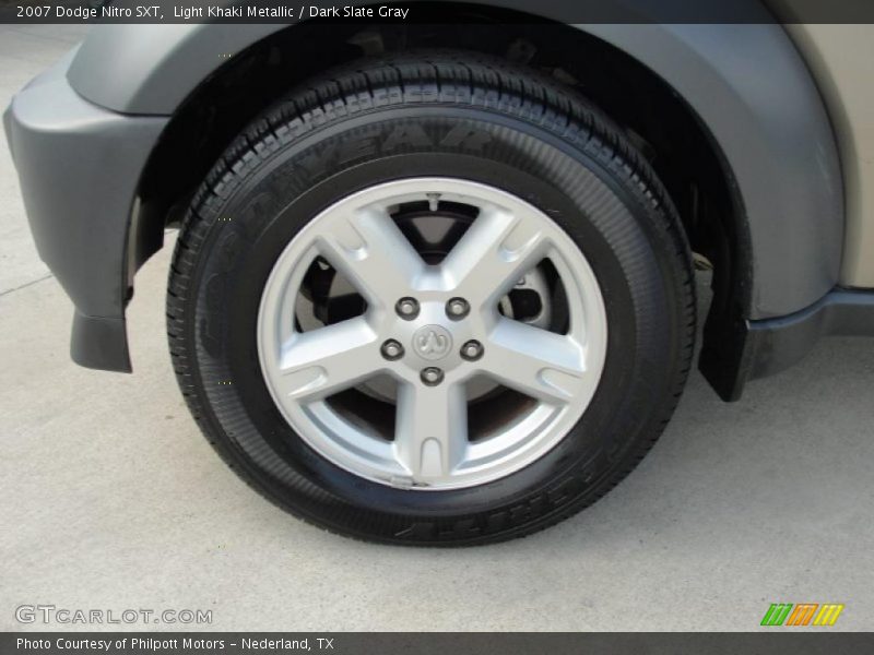 Light Khaki Metallic / Dark Slate Gray 2007 Dodge Nitro SXT