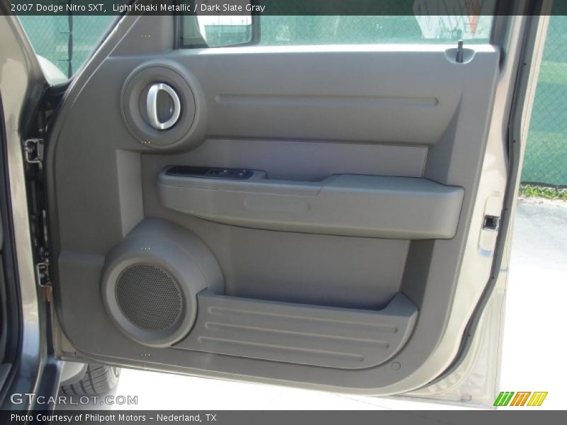Light Khaki Metallic / Dark Slate Gray 2007 Dodge Nitro SXT