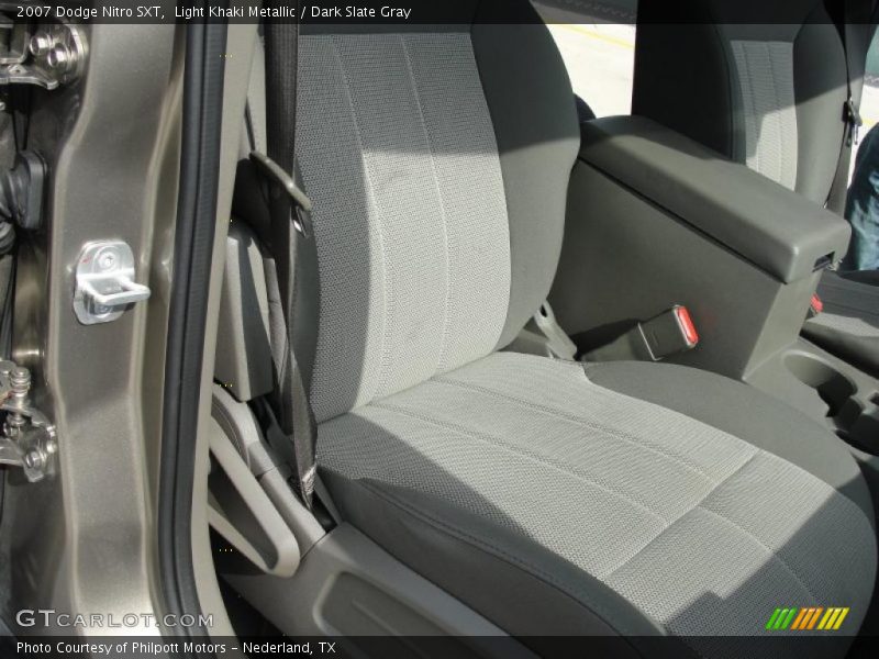 Light Khaki Metallic / Dark Slate Gray 2007 Dodge Nitro SXT