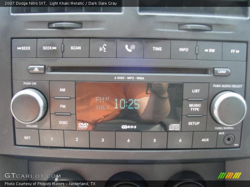 Light Khaki Metallic / Dark Slate Gray 2007 Dodge Nitro SXT
