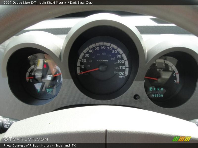 Light Khaki Metallic / Dark Slate Gray 2007 Dodge Nitro SXT