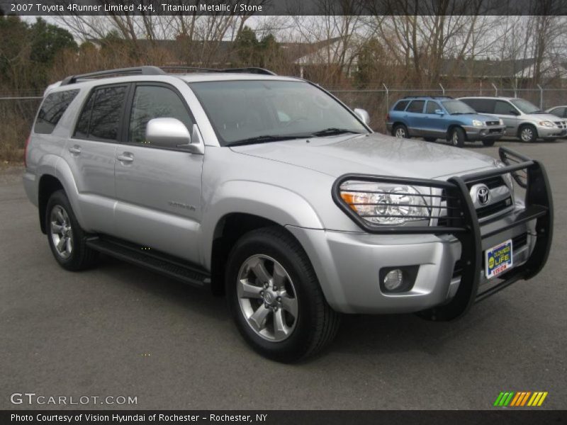 Front 3/4 View of 2007 4Runner Limited 4x4