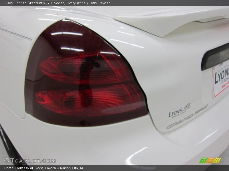 Ivory White / Dark Pewter 2005 Pontiac Grand Prix GTP Sedan