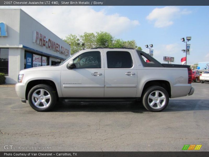 Silver Birch Metallic / Ebony 2007 Chevrolet Avalanche LTZ 4WD