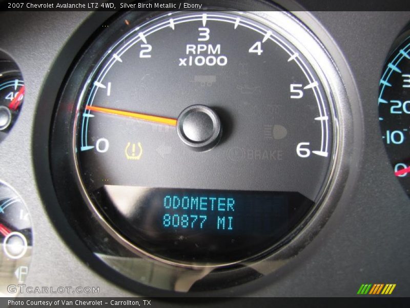 Silver Birch Metallic / Ebony 2007 Chevrolet Avalanche LTZ 4WD