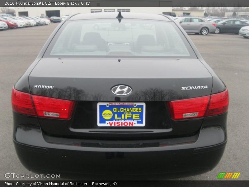 Ebony Black / Gray 2010 Hyundai Sonata GLS