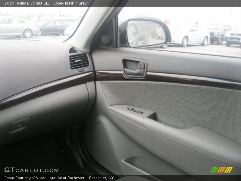 Ebony Black / Gray 2010 Hyundai Sonata GLS