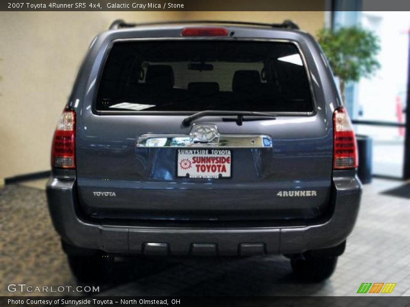 Galactic Gray Mica / Stone 2007 Toyota 4Runner SR5 4x4