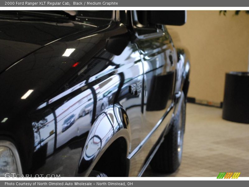 Black / Medium Graphite 2000 Ford Ranger XLT Regular Cab