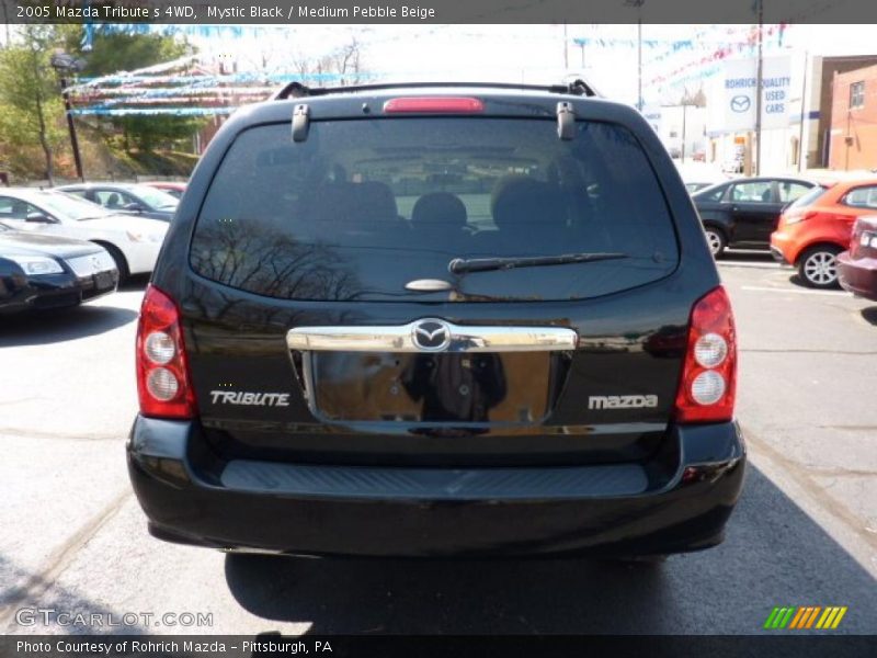 Mystic Black / Medium Pebble Beige 2005 Mazda Tribute s 4WD