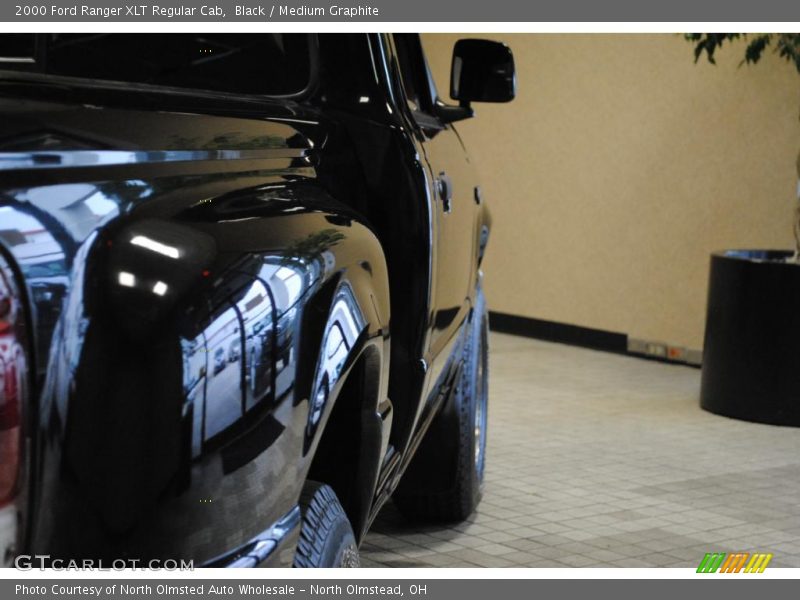 Black / Medium Graphite 2000 Ford Ranger XLT Regular Cab