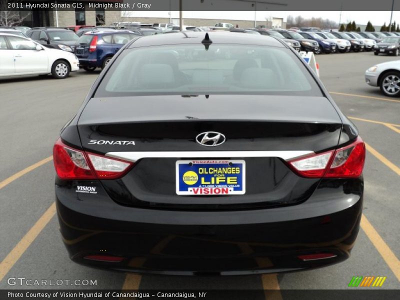 Midnight Black / Gray 2011 Hyundai Sonata GLS