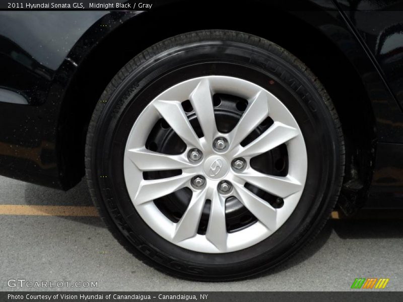 Midnight Black / Gray 2011 Hyundai Sonata GLS