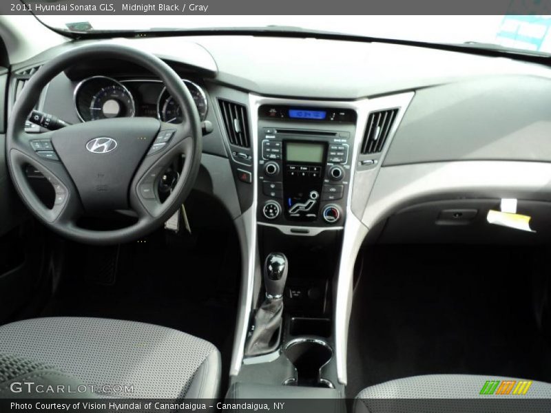 Midnight Black / Gray 2011 Hyundai Sonata GLS