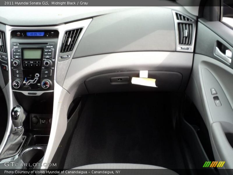 Midnight Black / Gray 2011 Hyundai Sonata GLS