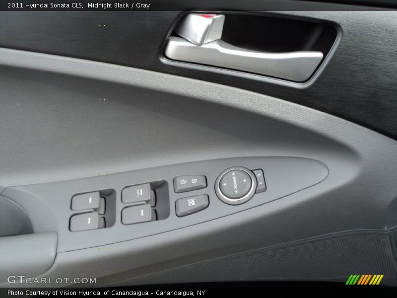 Midnight Black / Gray 2011 Hyundai Sonata GLS