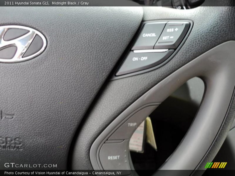 Midnight Black / Gray 2011 Hyundai Sonata GLS