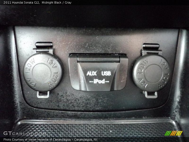 Midnight Black / Gray 2011 Hyundai Sonata GLS