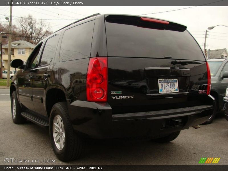 Onyx Black / Ebony 2011 GMC Yukon SLE 4x4