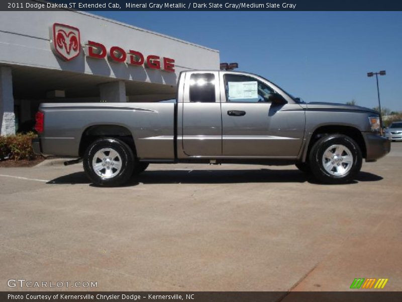  2011 Dakota ST Extended Cab Mineral Gray Metallic