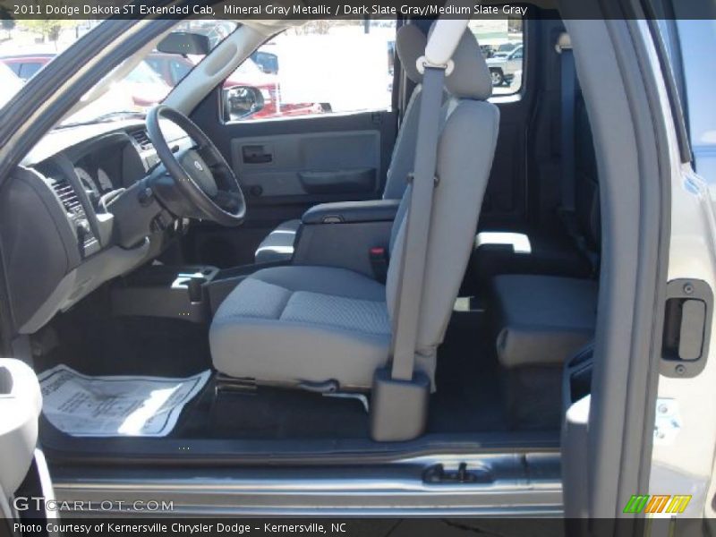Mineral Gray Metallic / Dark Slate Gray/Medium Slate Gray 2011 Dodge Dakota ST Extended Cab