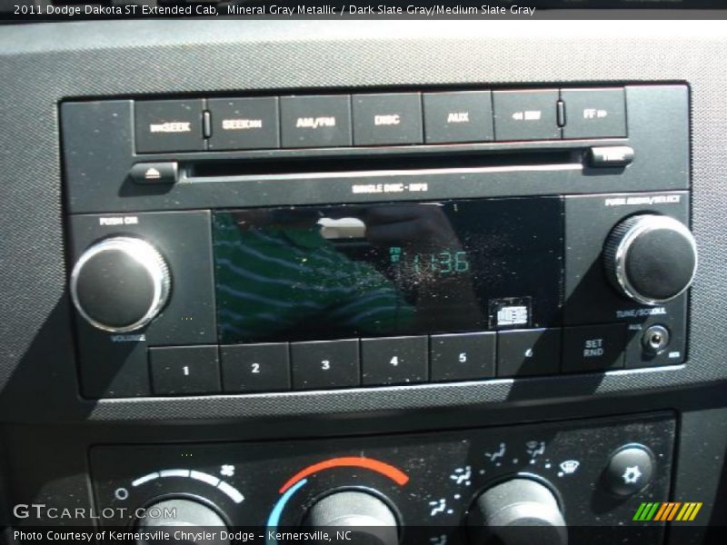 Mineral Gray Metallic / Dark Slate Gray/Medium Slate Gray 2011 Dodge Dakota ST Extended Cab