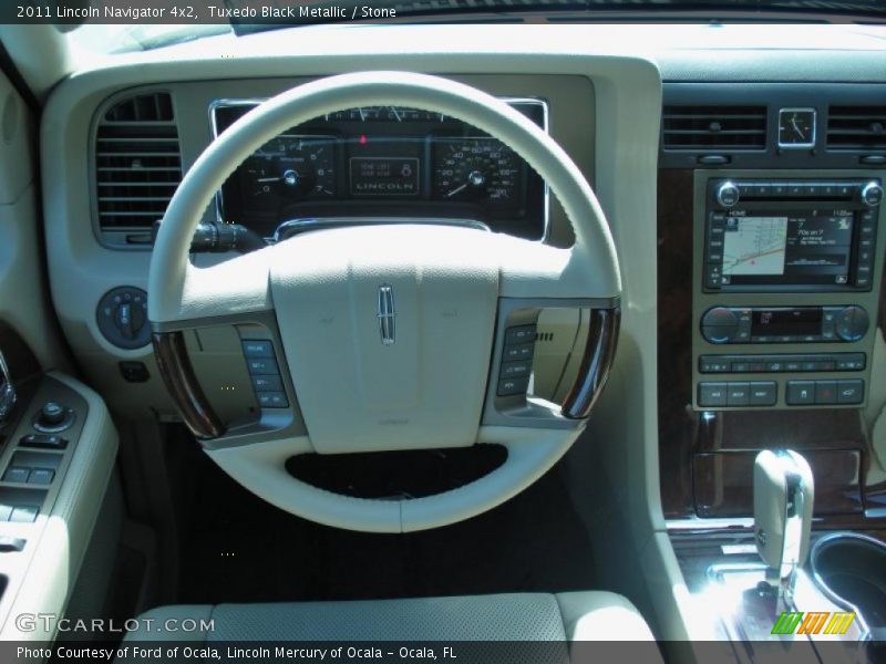 Tuxedo Black Metallic / Stone 2011 Lincoln Navigator 4x2