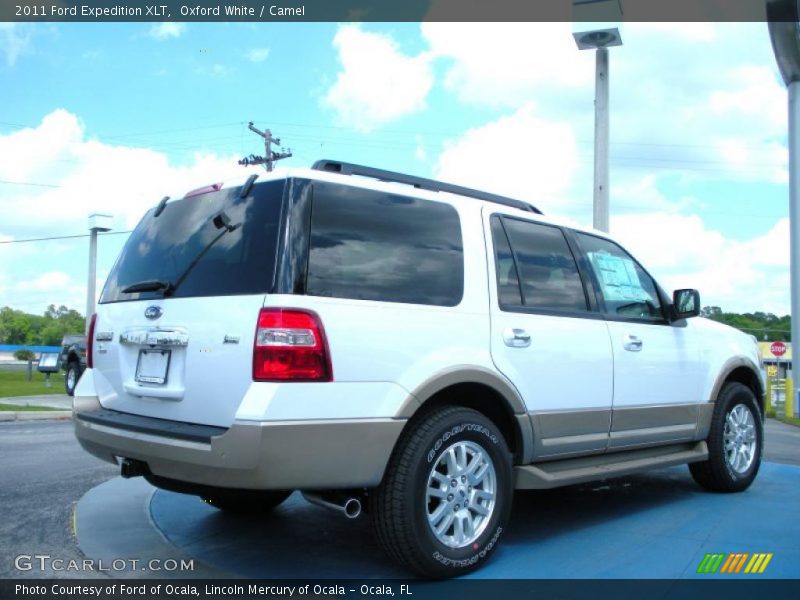 Oxford White / Camel 2011 Ford Expedition XLT