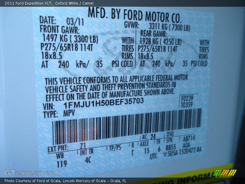 Oxford White / Camel 2011 Ford Expedition XLT