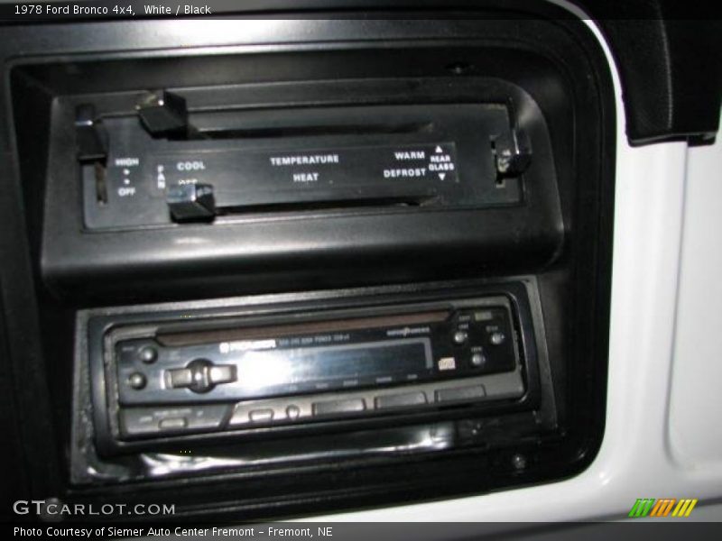 Controls of 1978 Bronco 4x4