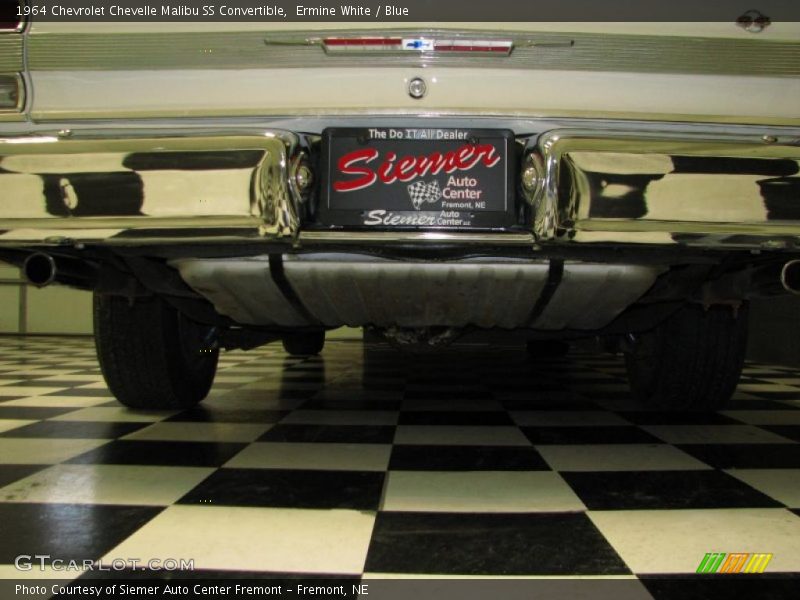 Ermine White / Blue 1964 Chevrolet Chevelle Malibu SS Convertible
