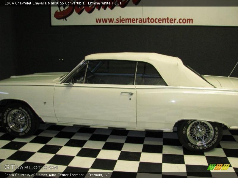 Ermine White / Blue 1964 Chevrolet Chevelle Malibu SS Convertible