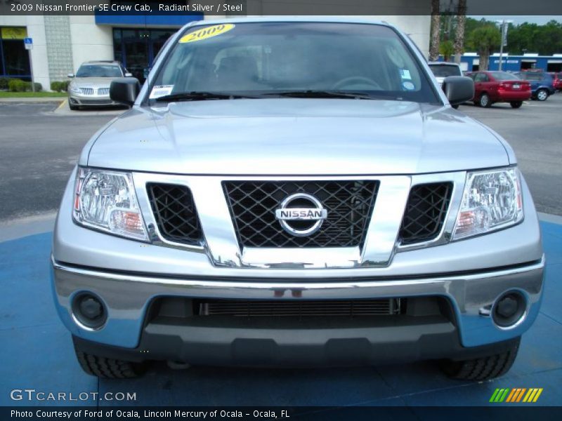 Radiant Silver / Steel 2009 Nissan Frontier SE Crew Cab