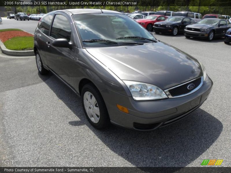 Front 3/4 View of 2006 Focus ZX3 SES Hatchback