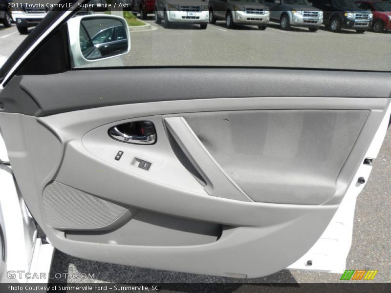 Super White / Ash 2011 Toyota Camry LE
