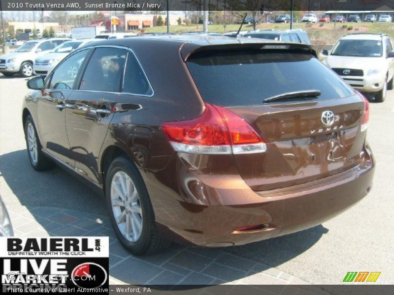 Sunset Bronze Mica / Ivory 2010 Toyota Venza AWD