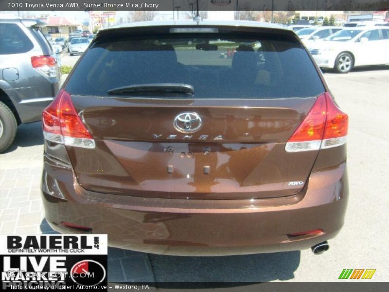 Sunset Bronze Mica / Ivory 2010 Toyota Venza AWD