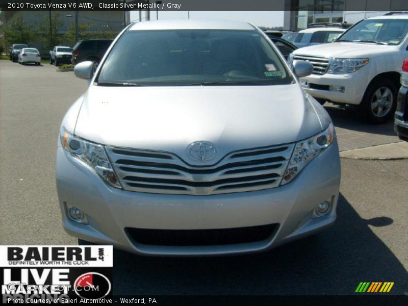 Classic Silver Metallic / Gray 2010 Toyota Venza V6 AWD