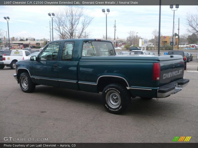 Emerald Green Metallic / Neutral Shale 1997 Chevrolet C/K C1500 Cheyenne Extended Cab