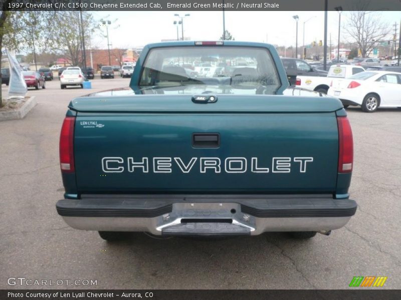Emerald Green Metallic / Neutral Shale 1997 Chevrolet C/K C1500 Cheyenne Extended Cab