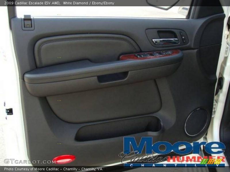 White Diamond / Ebony/Ebony 2009 Cadillac Escalade ESV AWD