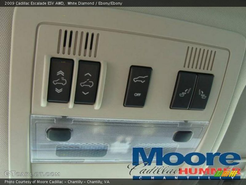 White Diamond / Ebony/Ebony 2009 Cadillac Escalade ESV AWD