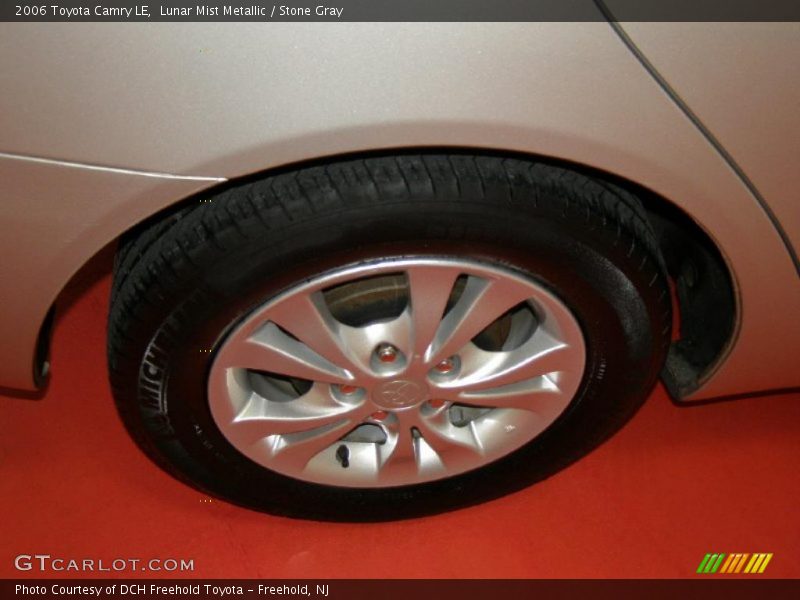 Lunar Mist Metallic / Stone Gray 2006 Toyota Camry LE