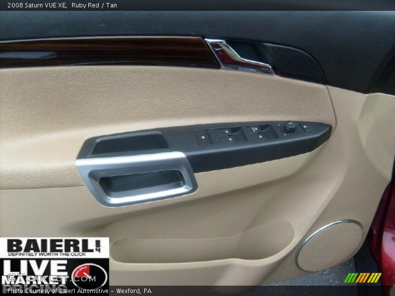 Ruby Red / Tan 2008 Saturn VUE XE