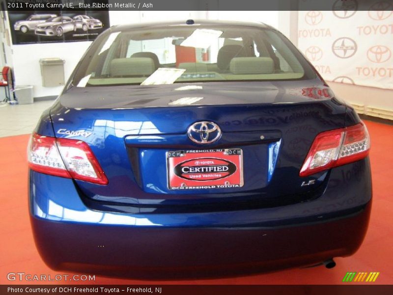 Blue Ribbon Metallic / Ash 2011 Toyota Camry LE